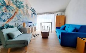 Studio Piscine Proche Plage Et Village Naturiste